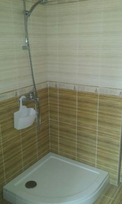 Дава се под наем Тристаен апартамент в Пловдив, Кършияка - 105 кв.м за 459 € - Снимка #9