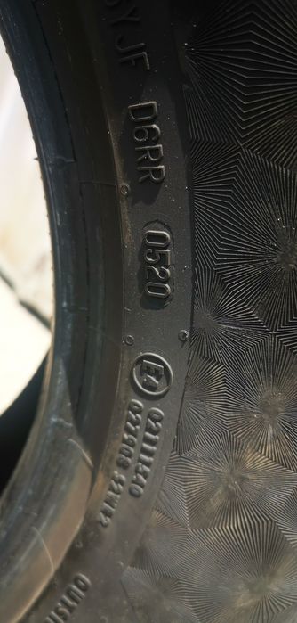 255 55 18 Continental