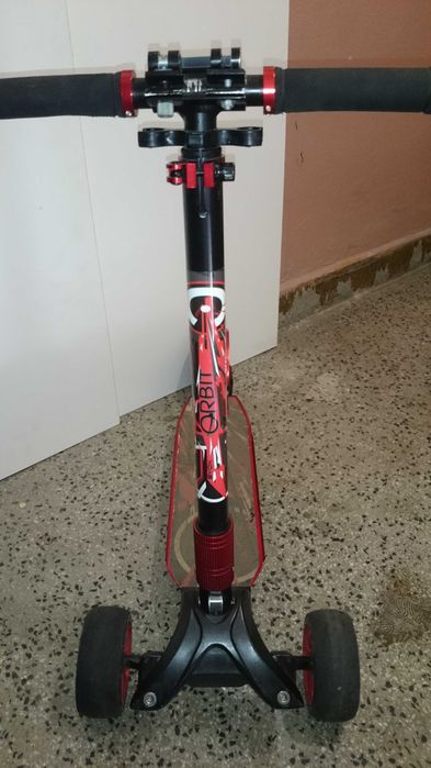 Тротинетка GLOBBER ULTIMUM и тротинетка ORBIT BYOX