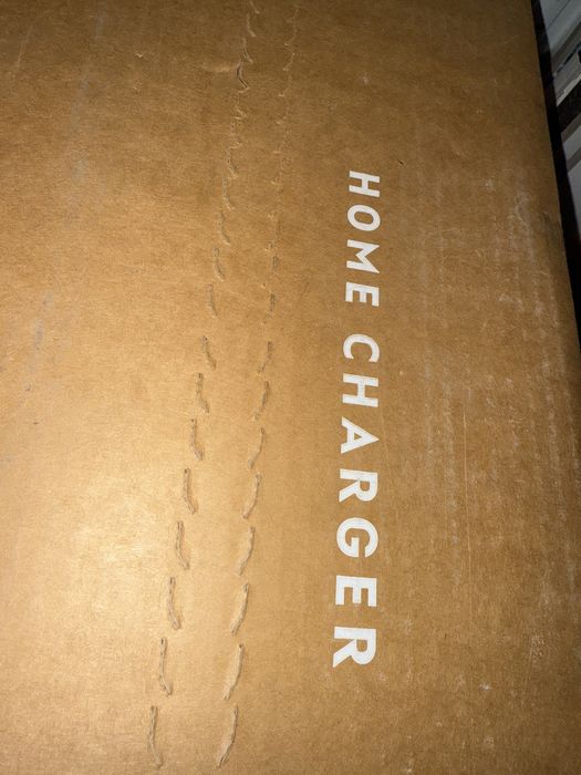 Home charger Zeekr