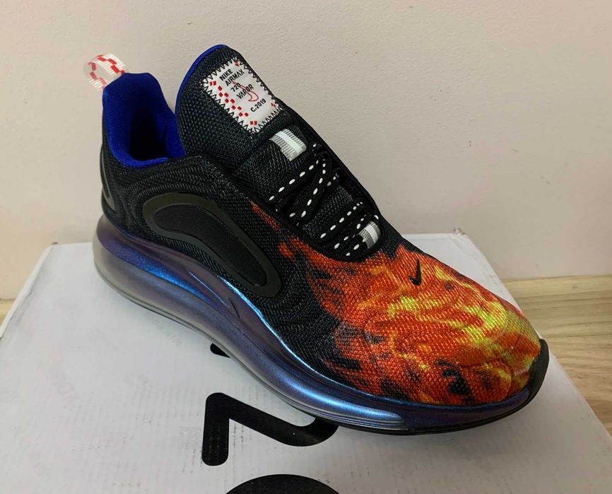 Нови мъжки маратонки Nike Air Max 720 номер 42 с кутия