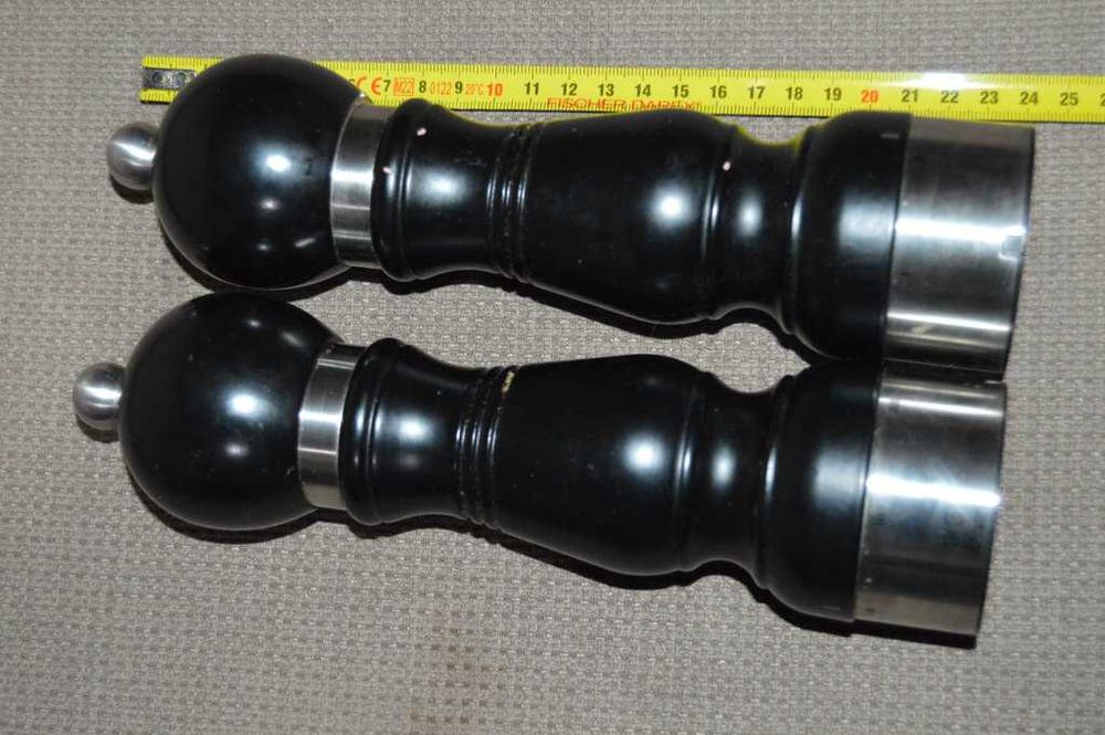 Set rasnite sare piper Peugeot Mill Chateauneuf Black Wood