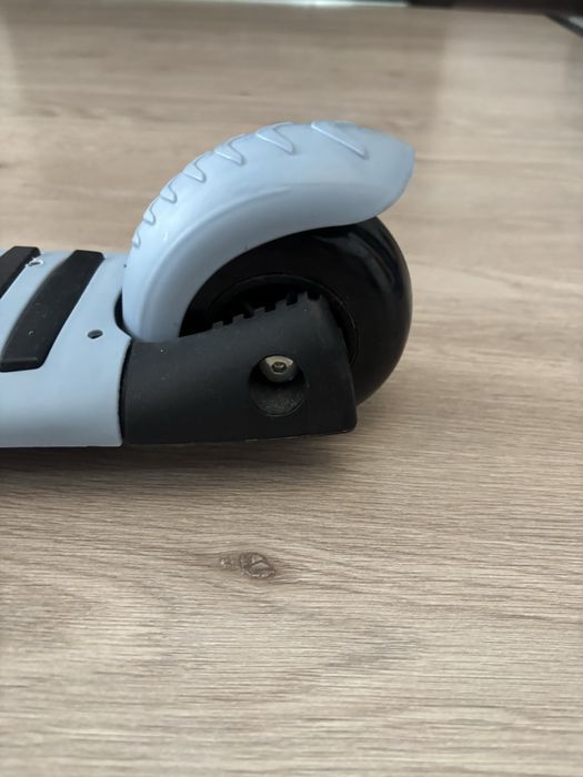 Детский самокат.