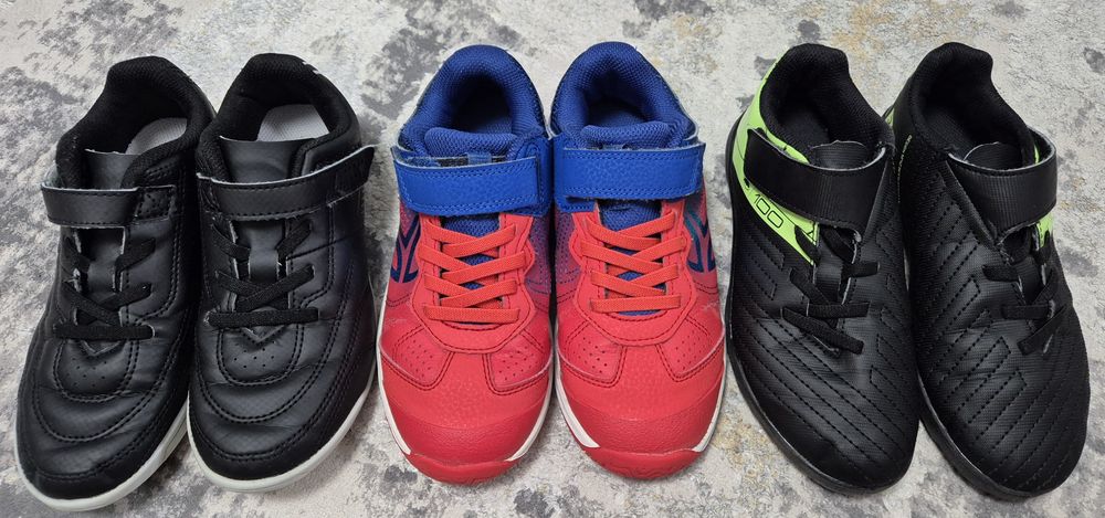 Adidasi fotbal sala si sintetic marimea 32