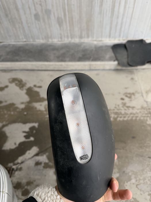 Огледало за мерцедес ц220 ( дясно )