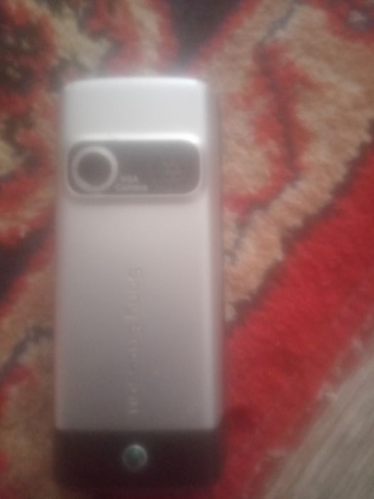 Продам Сони Эриксон