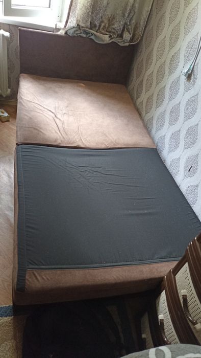 Срочно продам тахту