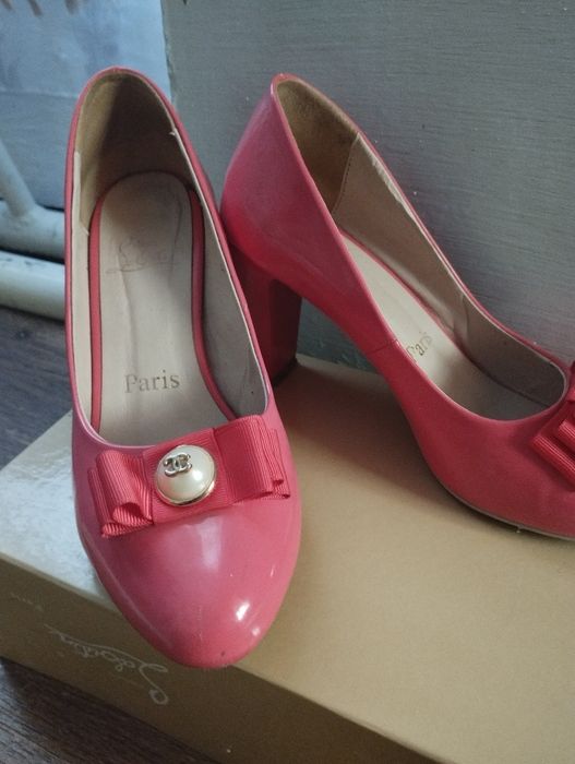 Туфли, сапоги, босоножки