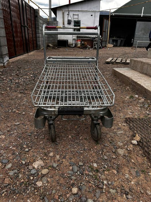 Тележки грузовые