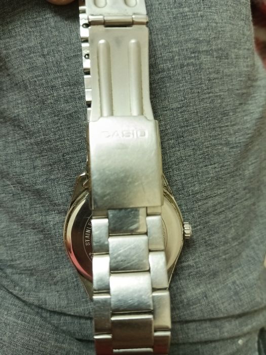 Часы Casio в оригинале.