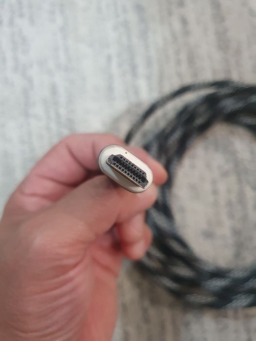 Продам кабель HDMI
