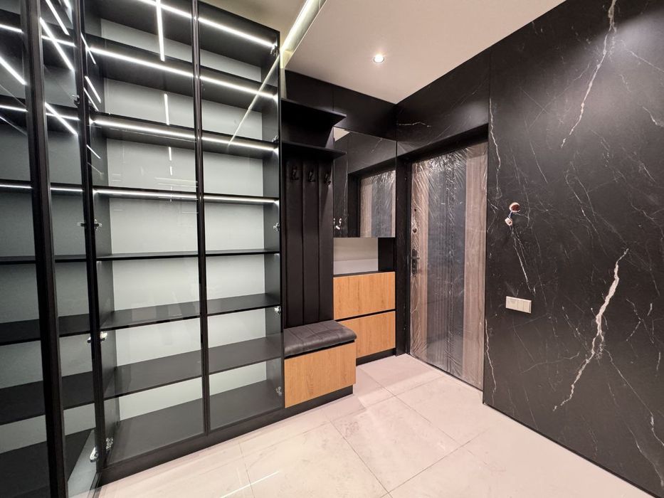 4/7/104/7/104х комнатная.  Яккасарай,  Саламатина. Новостройка 

Локац