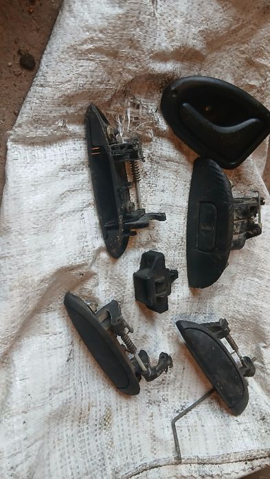 Рено Меган Сценик