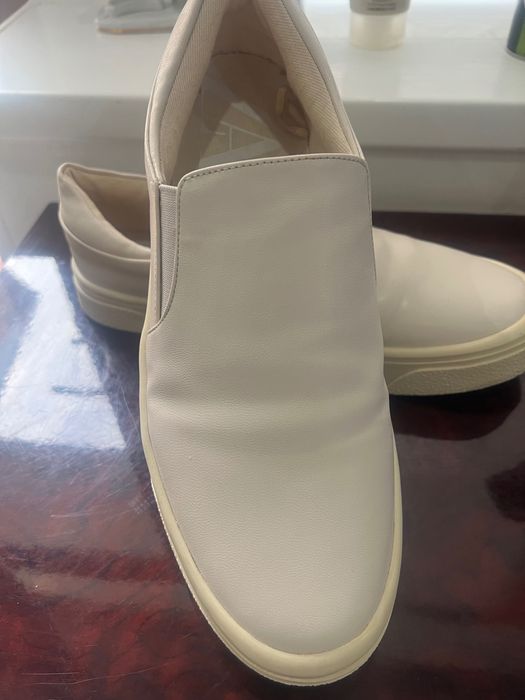 Продам макасины zara