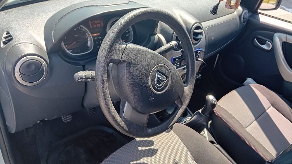 Vand Dacia Duster