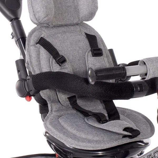 Триколка Lorelli