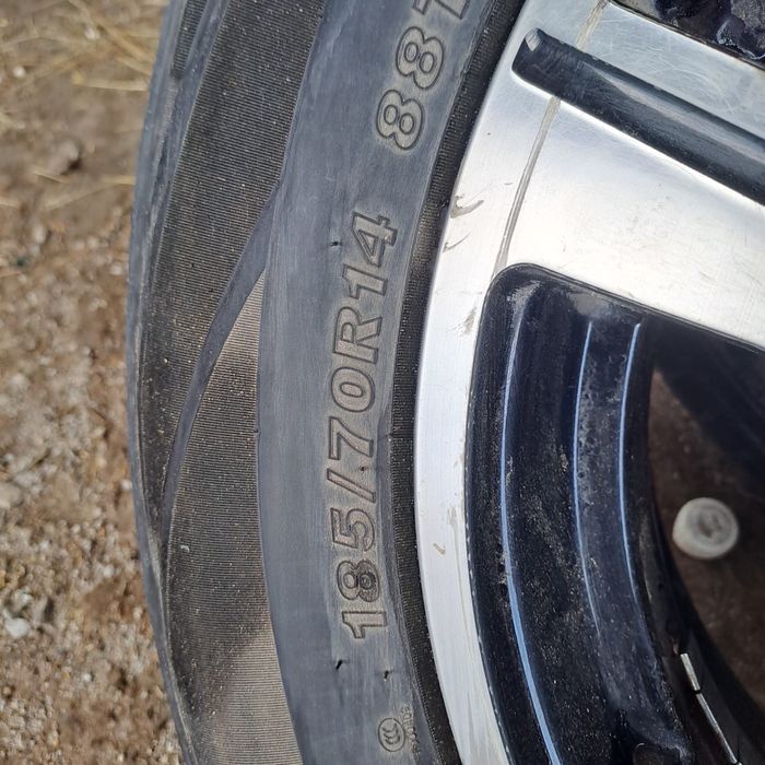 Продаются шины в хорошем состоянии