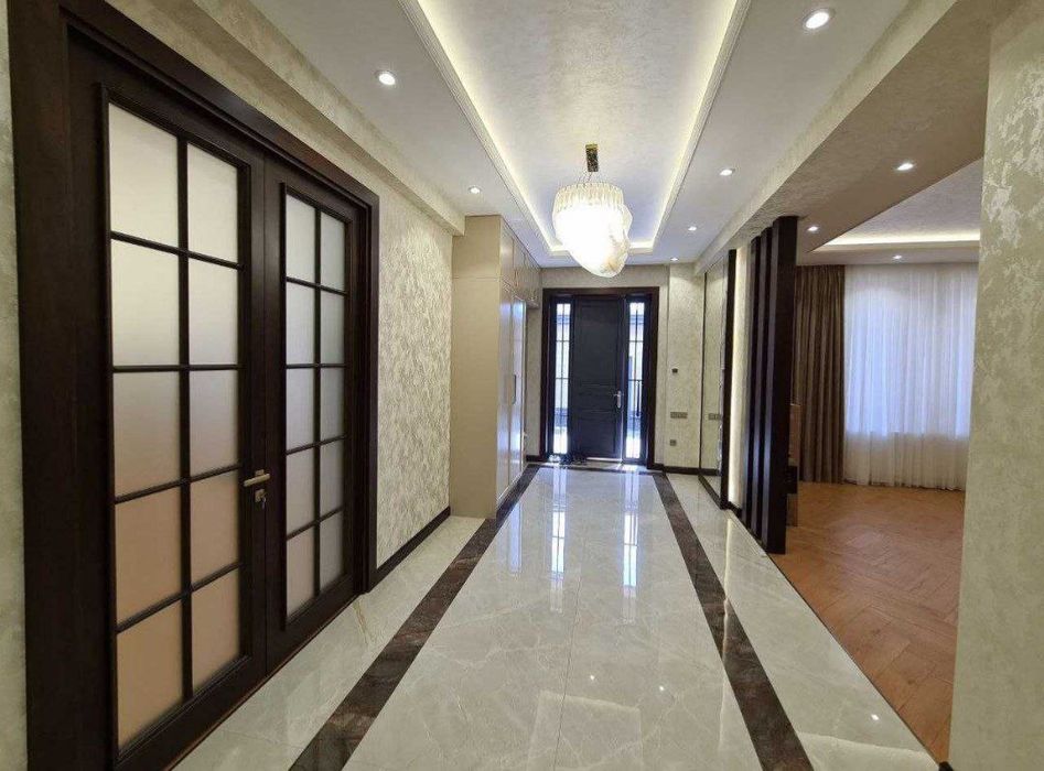 Сдается на аренда дом участок Мирзо Улугбек район Буз базар