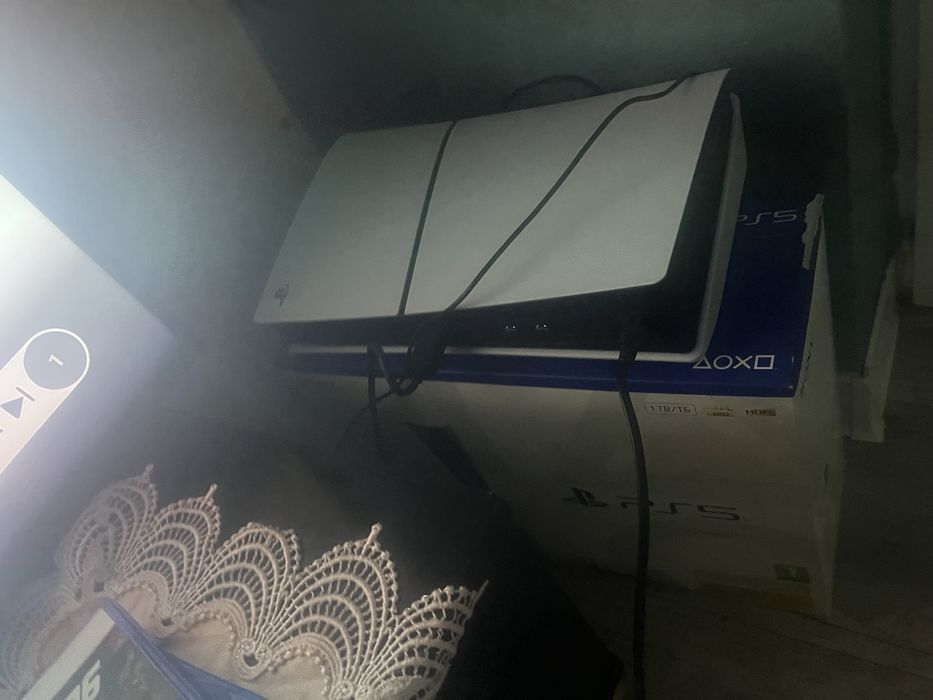 Ps5 normal nou maneta