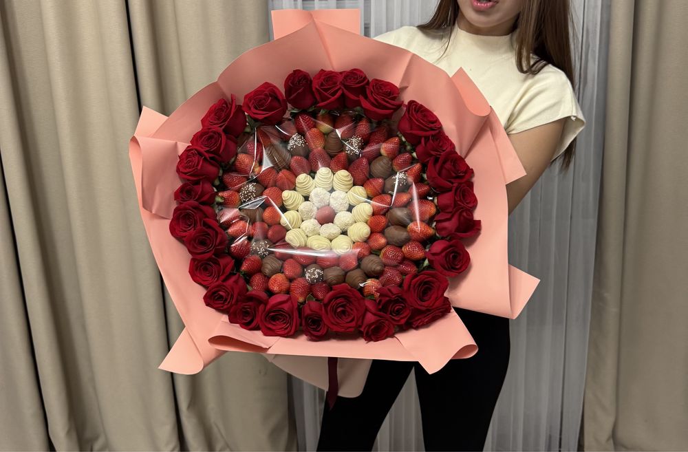 Клубника в шоколаде Алматы