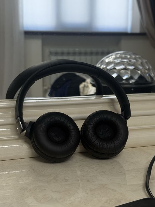 Наушник JBL TUNE 520BT