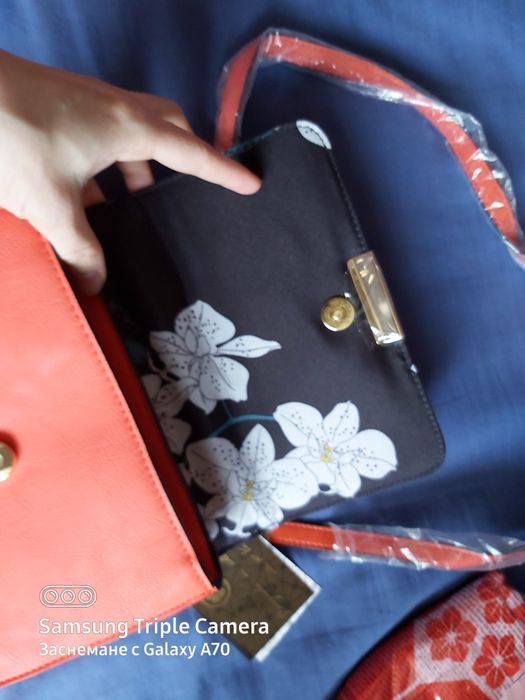 Чанта, нова, малка, с дълга дръжка изкуствена кожа, цвят праскова