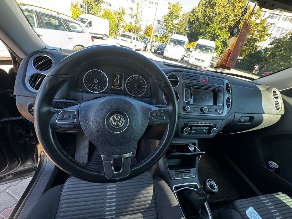 VOLKSWAGEN Tiguan 2011 — imagine 4