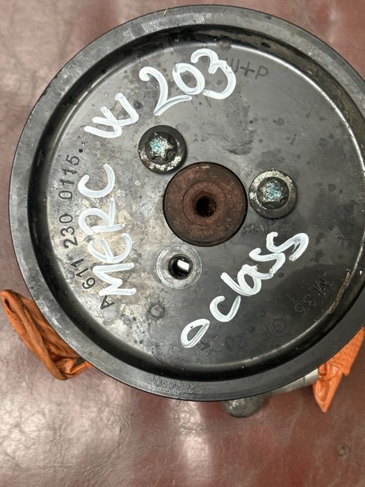 pompa servo A6112300115 mercedes 2.2 an 2001