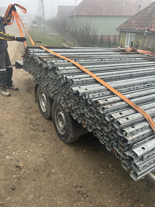 Vand spaleri metalici zincati pentru vie si gard