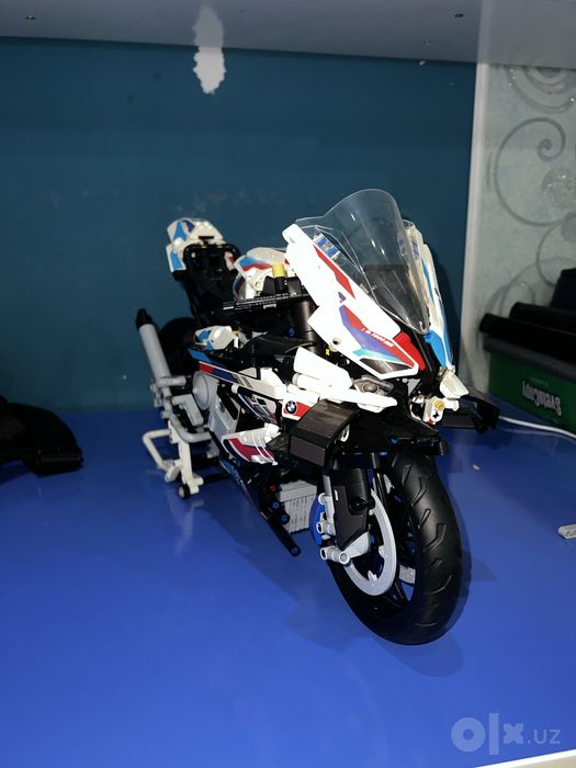 Lego M1000RR+Formula 1 SF-24