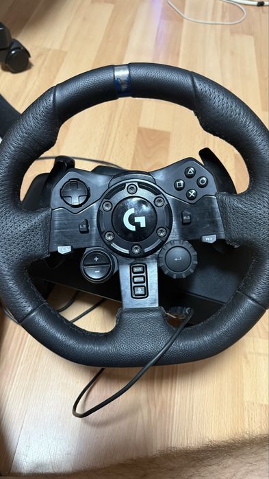 G923 cu pedalee