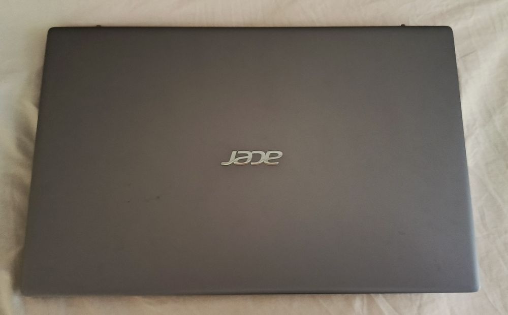 ACER swift 3 Core i5