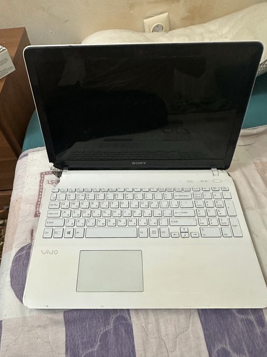 Ноутбук Sony VAIO SVF152A29V