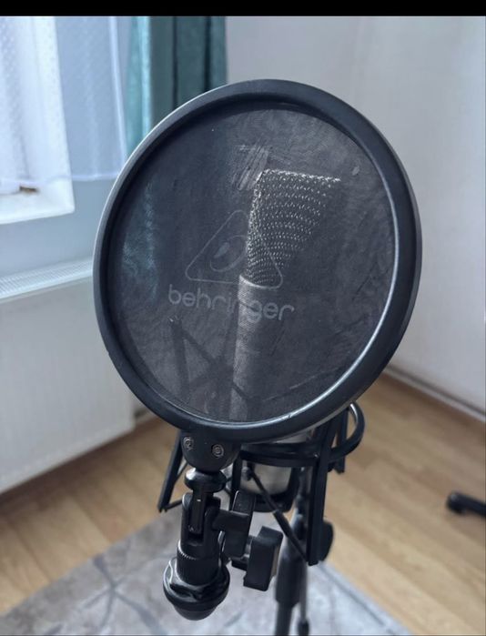 Microfon de studio Behringer TM1