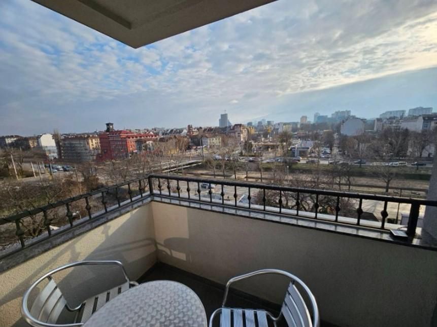 Дава се под наем Тристаен апартамент в София, Банишора - 104 кв.м за 767 € - Снимка #8