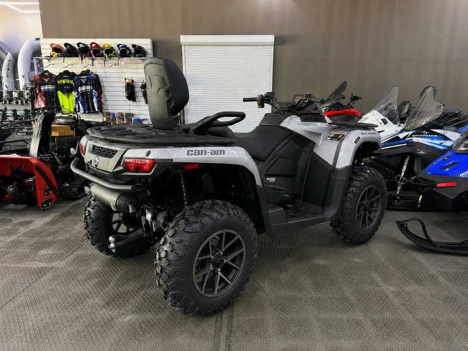 Квадроцикл BRP Can-Am Outlander MAX XT 700