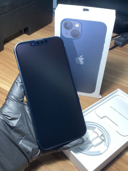iPhone 13• 128 GB • Midnight