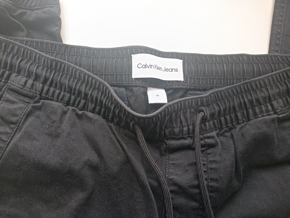 Панталон Calvin Klein M