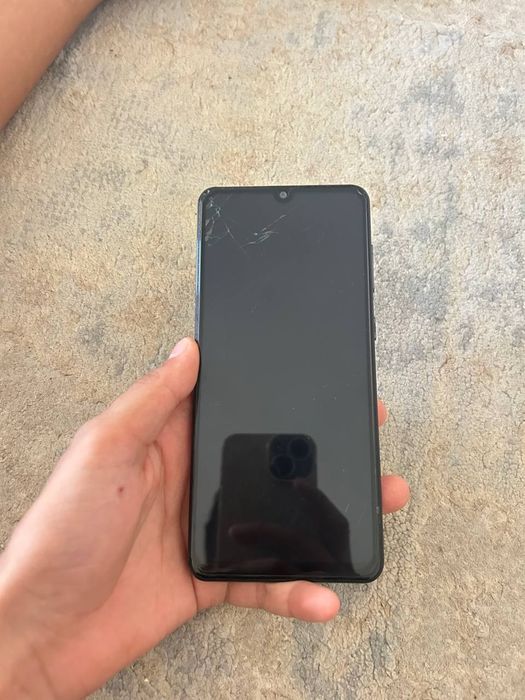 SAMSUNG A31 сатылады экраны жасамайды тек