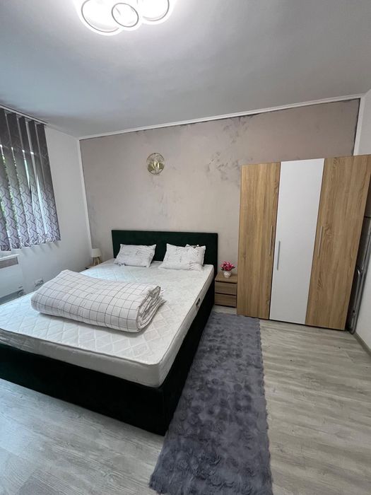 Vând Garsonieră în Sinaia