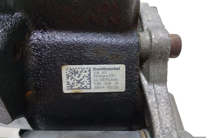Pompa  inalta presiune 2.0 tdi 03L130755 Volkswagen VW Golf a 6-a gen