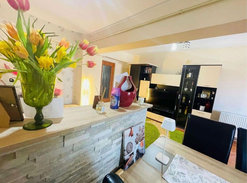 Apartament 2 camere de inchiriat situat central