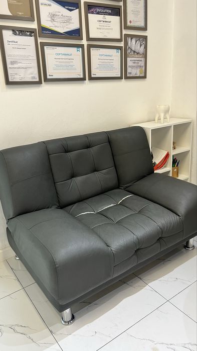 Диван расскладной ,кресло,мягкий удобный