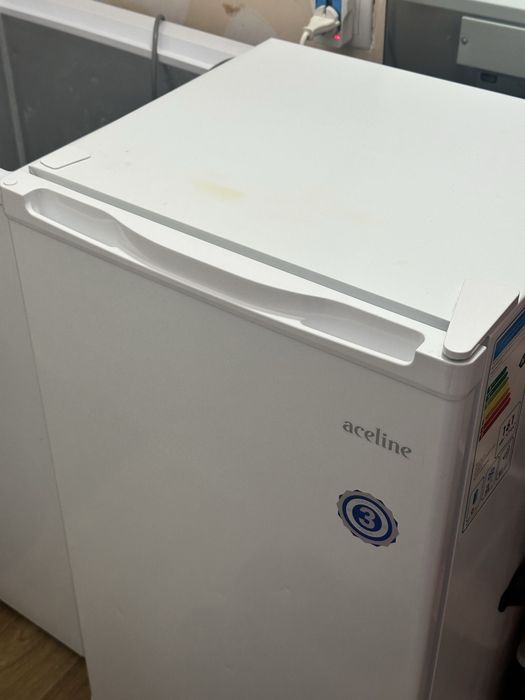 Морозильник вертикальный