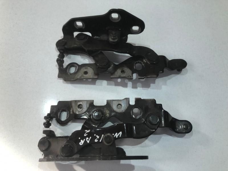 Set balamale capota fata a20488002282.2 cdtia651 Mercedes-Benz E-Clas