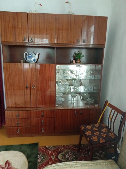 Продам стенку  в стиле 80,х