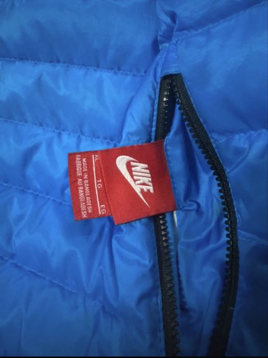 Nike Aeroloft 800 Tech Fleece Windrunner Jacket Reversible