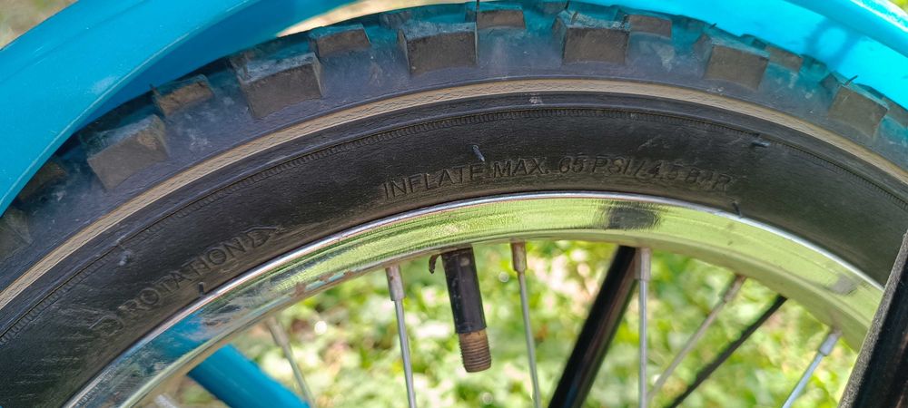 Bicicleta de copii (16 inch - pt baieti)
