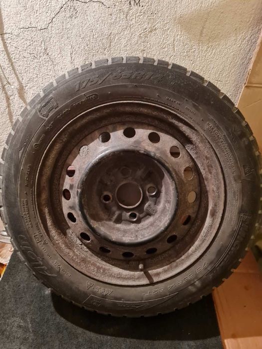 Зимни Гуми с джанти michelin