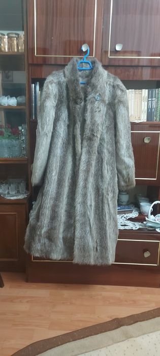 Vand haina de blana naturala